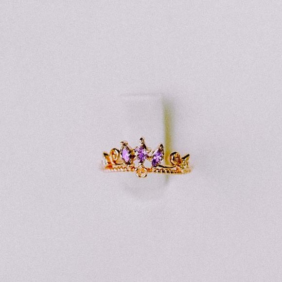 Rose Gold Vermeil Purple Tiara Crown Ring for her - Picture 3 of 10
